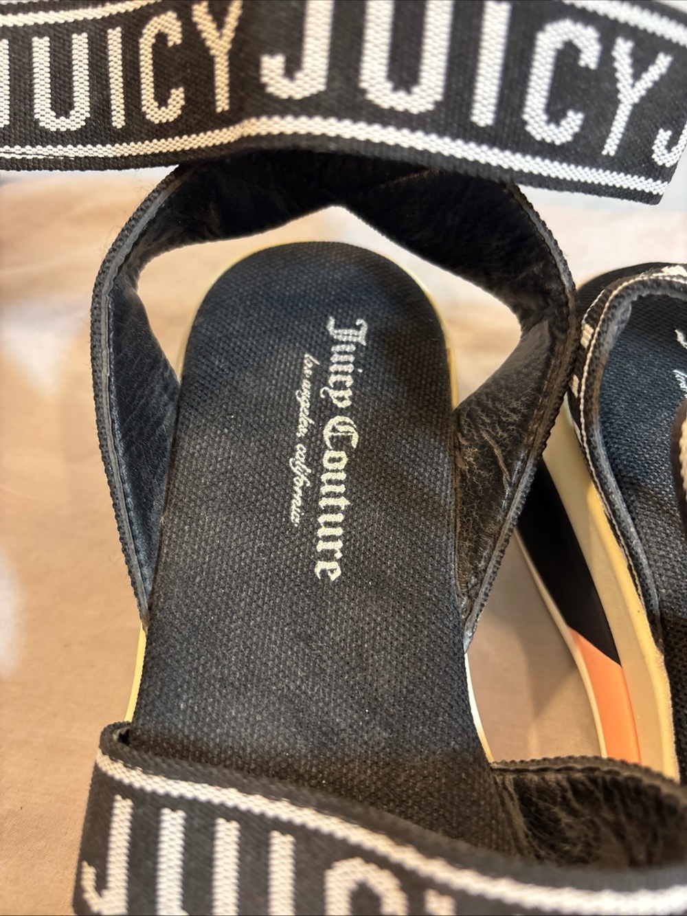 Juicy Couture Black and White Logo Strap Platform Sandals - Picture 9 of 9